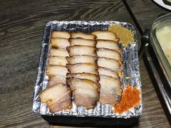 首尔烤肉-青叶202都市餐厅(迪诺水镇店)