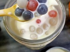 -黄师奶甜品店