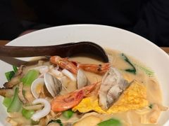 特色海鲜面-荣家黄鱼面(南京西路店)