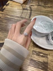 -威德钻石-克拉钻大本营(南京东路店)