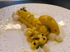 甜品柠檬挞和冰霜-恰餐厅CHAR Grill(北京三里屯洲际店)