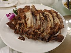 精品手扒羊排-那达慕蒙古风味酒楼