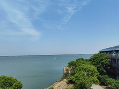 -上海滴水湖皇冠假日酒店