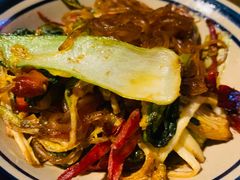 -宝鸡宴会中心艳阳天(公园路店)