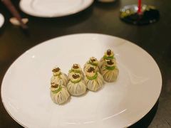 鱼子酱石榴包-甄御•海鲜新青岛菜(麦岛店)