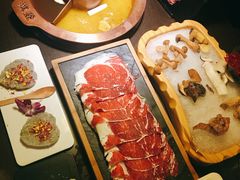 -滇釜火锅·能喝汤的火锅(车公庄店)