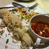 蛋饼什么的那个甜品这些，还是这个奶酪最推荐