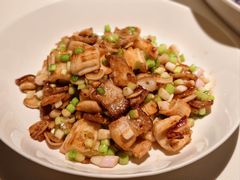 澳门咸鱼生炒红鱿-炳胜私厨(万象前海店)