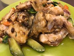 生炒鱼头-广迎居老正兴菜馆