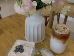 -AHAVA·Fang Baking Studio