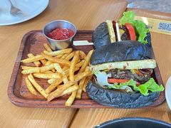 -HELLO 27 意面·沙拉·帕尼尼