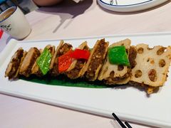-匠心牛公馆·潮汕牛肉海鲜火锅(索菲特店)