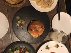 -HIGH FIVE哈福手工汉堡(桂林路店)