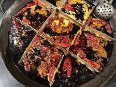 -彭三老火锅(枣子岚垭正街店)