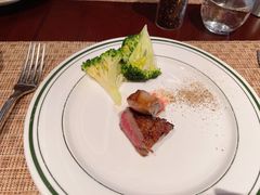 -Wolfgang’s Steakhouse 沃夫冈牛排馆(上海白玉兰广场店)