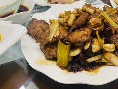 红烧带鱼-清真牛街祥云轩门钉肉饼(左家庄店)