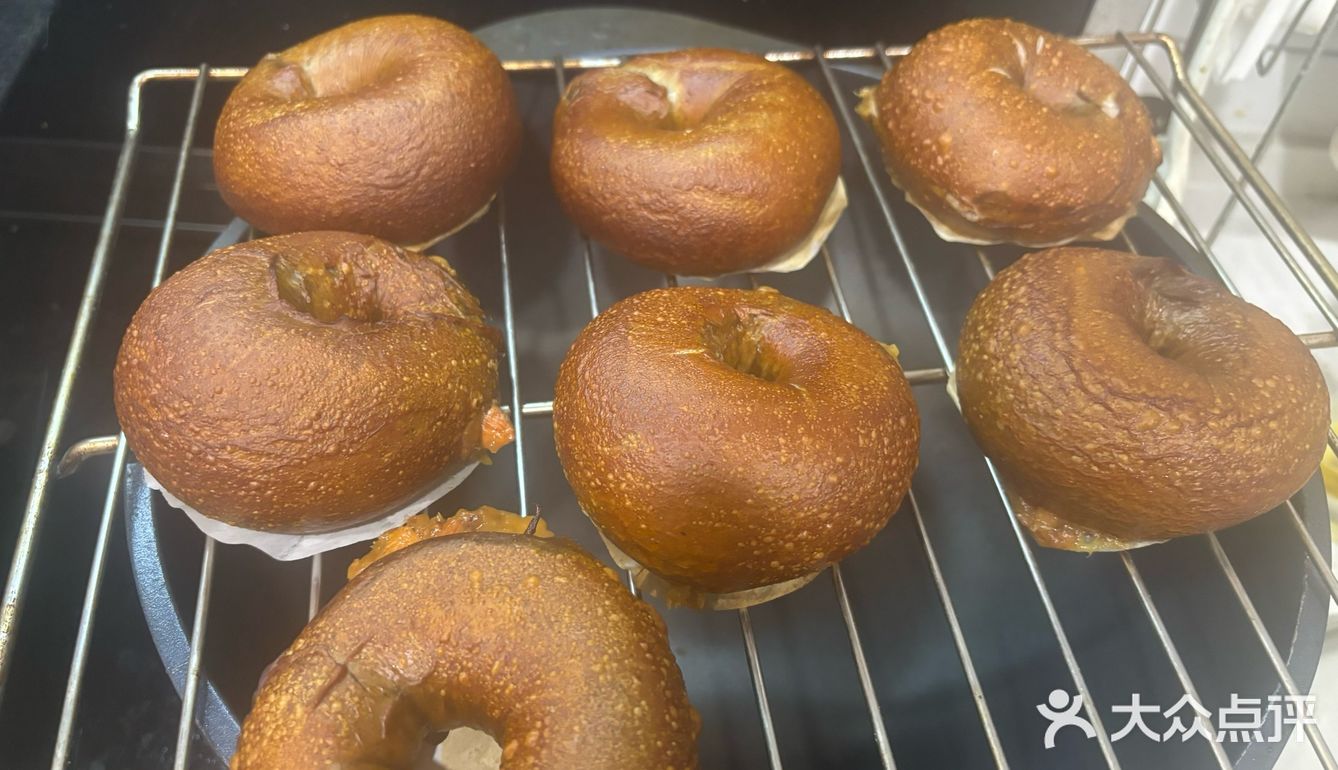 “你可真是烘焙界里的泥石流”