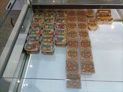 -酥大興·新国潮糕点配茶饮(龙岗万达黑金店)