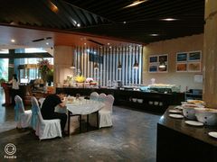 -东方帝景假日酒店