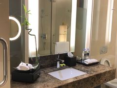 -青岛海尔洲际酒店