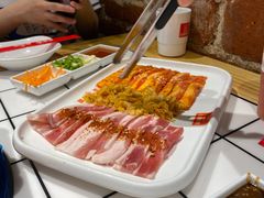 烤肉原切五花肉-么肆烤肉·中式自助·烤肉大排档(街道口季佳PAI店)