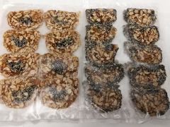 甜花生糖-权记百年老字号(牌坊街店)