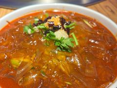 -山河屯铁锅炖鲜鹅·东北菜(开发区一店)