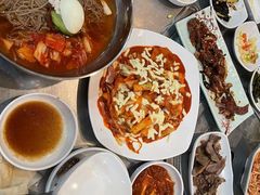 -MI WU FACTORY米屋美食工厂餐厅(绿地店)