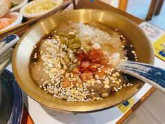 -包整·丝娃娃(一览甲秀楼风景店)