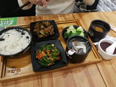 -72街红烧排骨饭(海珠丽影广场店)