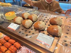 -华荣西饼(列东店)