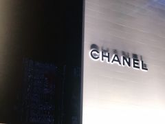 -Tiffany & Co.蒂芙尼
(杭州大厦店)