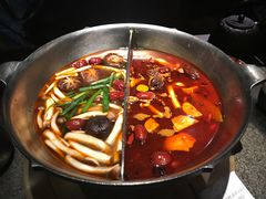 -湊湊火锅·茶憩(新中关购物中心店)