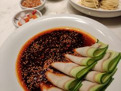 -初蓉丨遇见新川菜(亲贤街荣耀店)