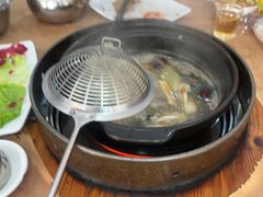-濠轩阁特色生蚝火锅(水湾路店)