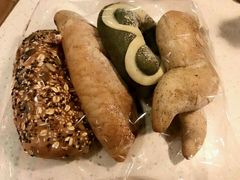 -研麦家面包(亚泰华府店)