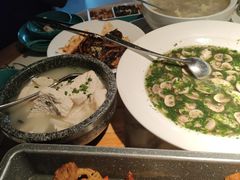 -荷塘秋月·本帮江浙菜(国权路店)