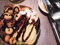 -荣誉国际酒店-云顶旋转餐厅