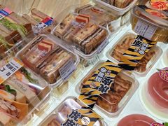 -85度C(生甜甜圈研究工坊·上海平凉店)