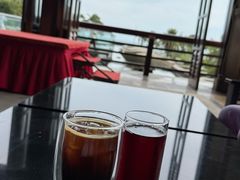-亚龙湾喜来登·美景台大堂吧