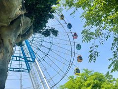 -蓝精灵乐园·世茂精灵之城主题乐园