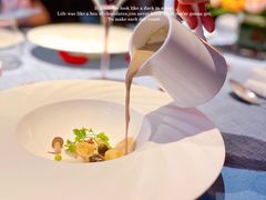 -弦月窗LUNETTE BY AMANDA(复兴路店)