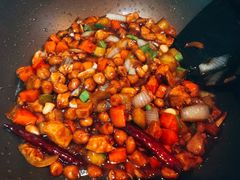 -九寸花汀海鲜烤肉自助(中东迪克店)