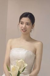 -唯一旅拍·颂当代影像艺术中心(上城店)