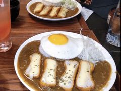 中辣芝士猪排饭-金龙咖喱