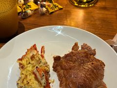 -东方明珠·空中旋转餐厅