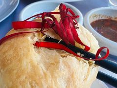-彩云天云南餐厅