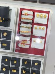 -周大福CHOW TAI FOOK(浦东八佰伴店)