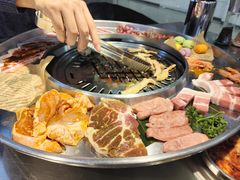 -哈哈碳都·牛肋条无限自助烤肉(宝龙店)