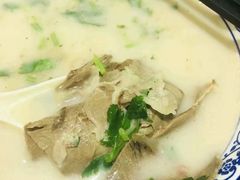 羊肉汤（多肉）-穆得·老周家牛肉烧饼(普利街店)